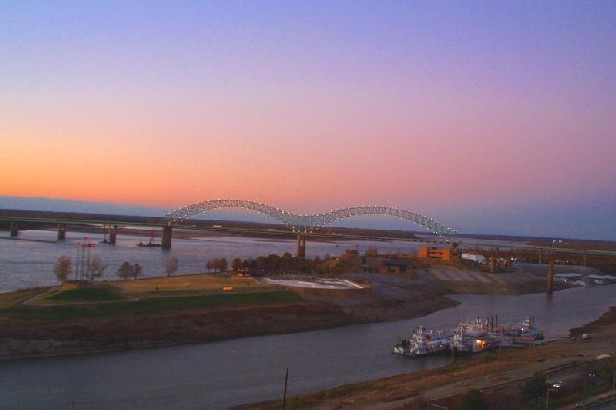 Sunset on the Memphis Bridge