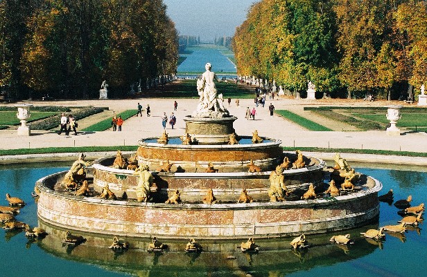 Versailles Fountain